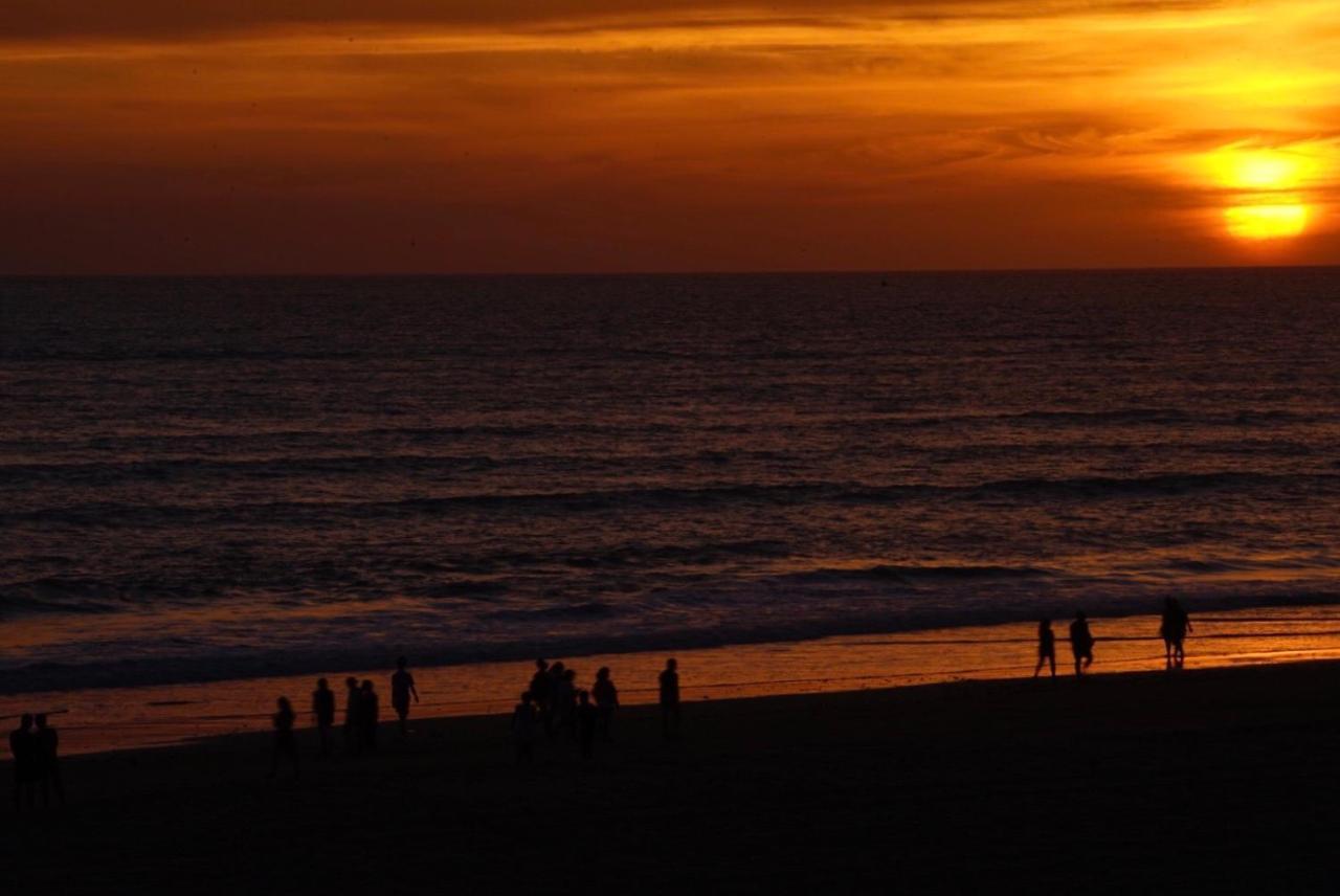 Victoria Beach Sunset Lounge Cádiz Exterior foto